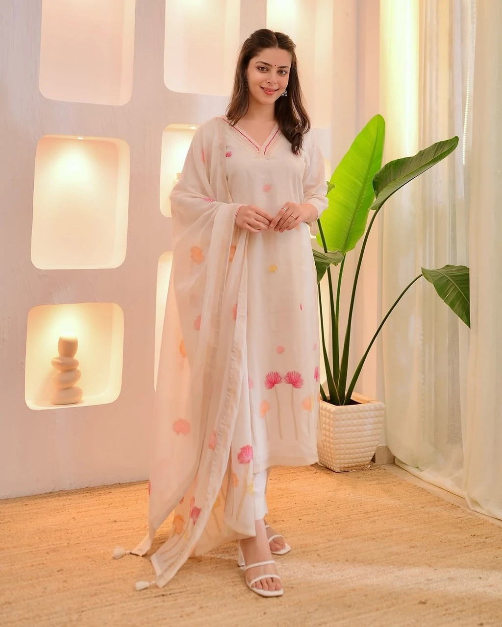 Drapixa Women Viscose Rayon Kurta Pant Dupatta Set